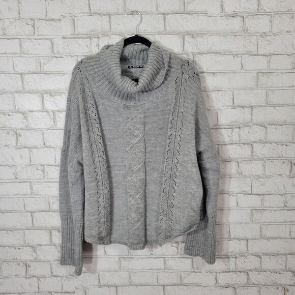 SHEIN gray turtleneck sweater - Picture 1 of 16